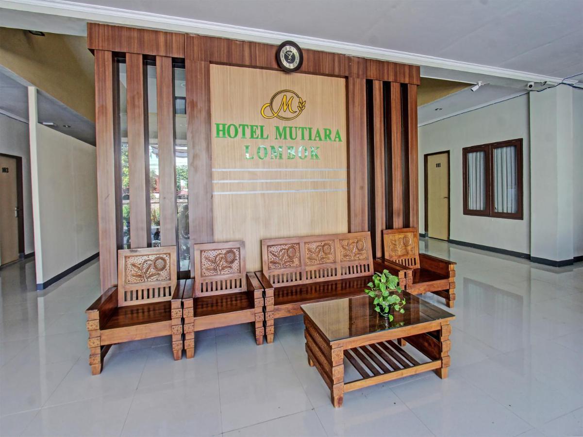 Oyo 91617 Hotel Mutiara Lombok Esterno foto