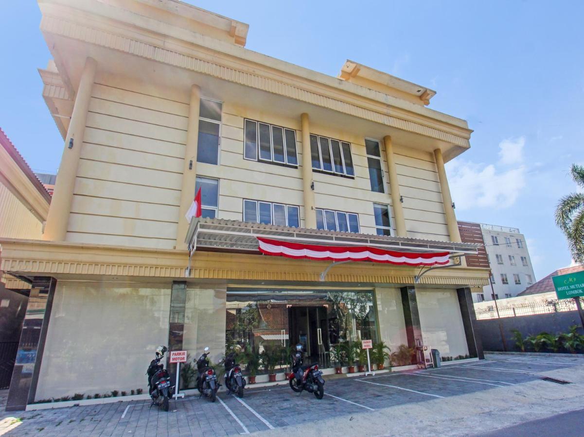 Oyo 91617 Hotel Mutiara Lombok Esterno foto