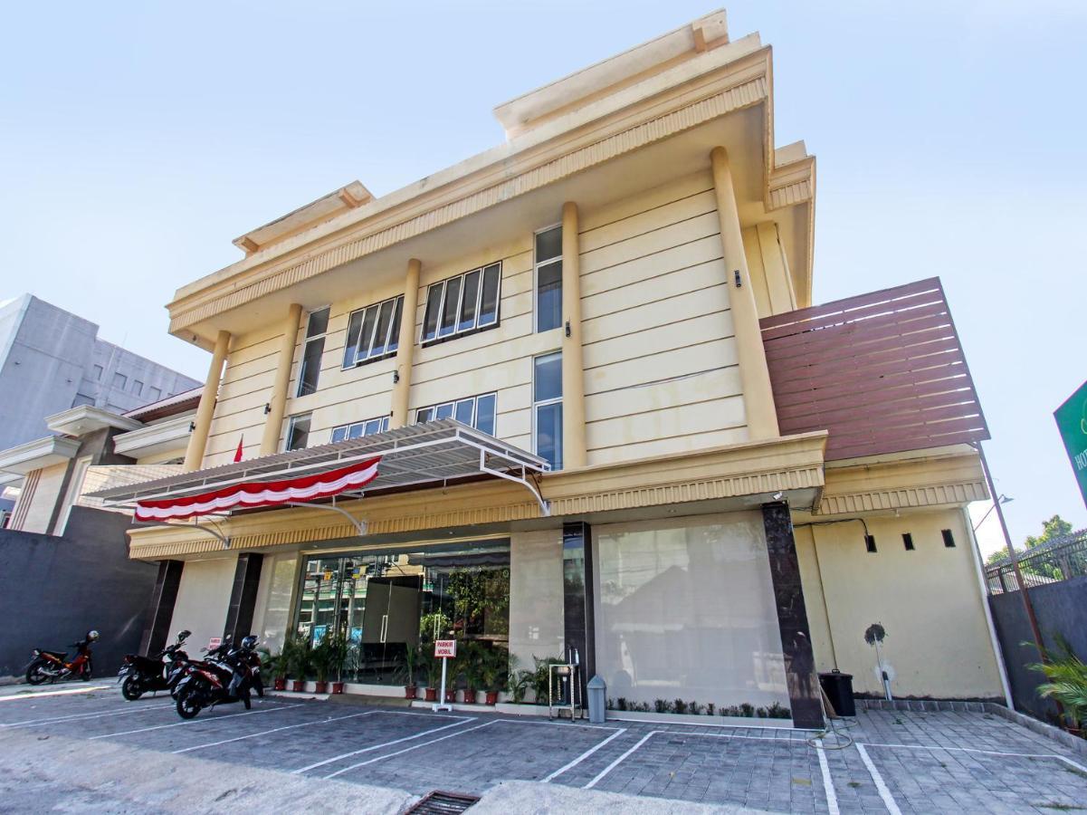 Oyo 91617 Hotel Mutiara Lombok Esterno foto