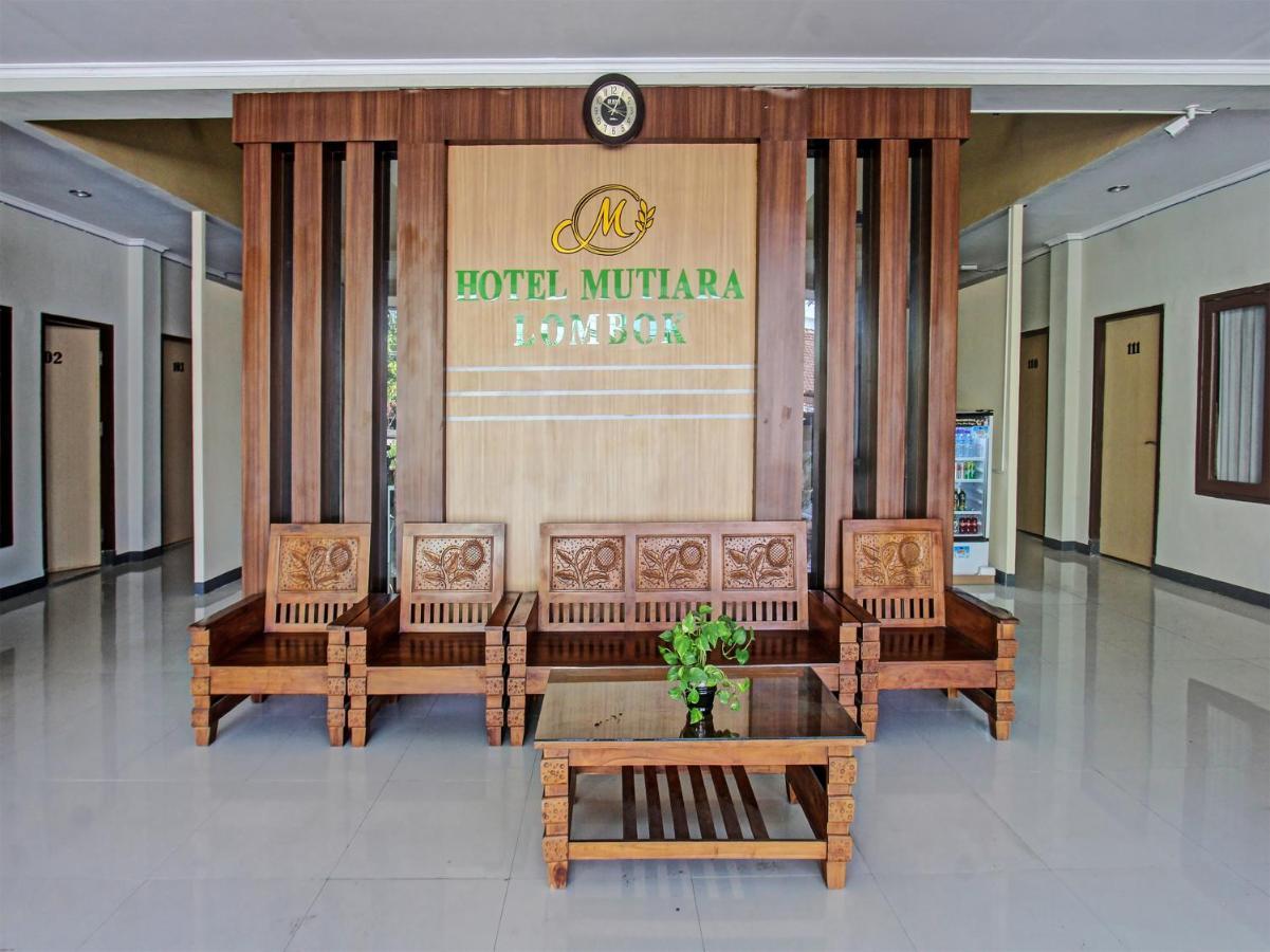 Oyo 91617 Hotel Mutiara Lombok Esterno foto